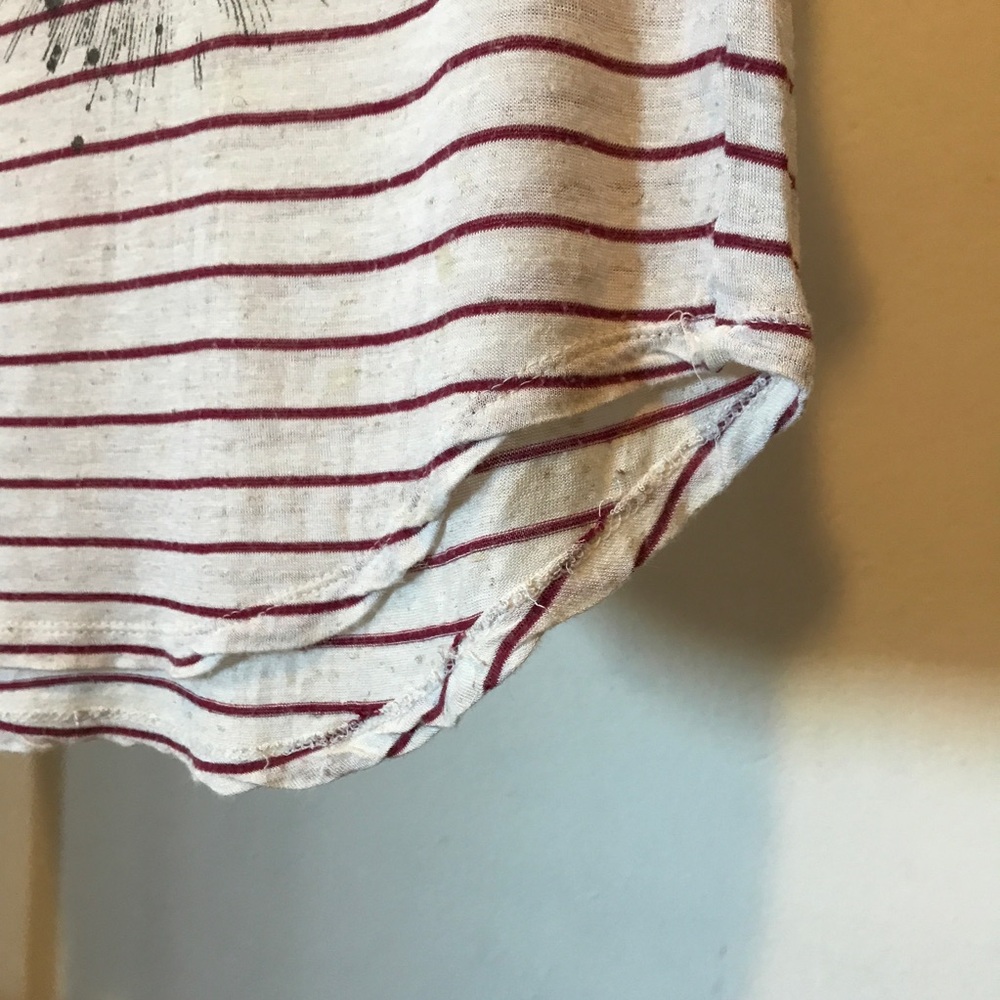 GUESS tops - Picture 5 of 7